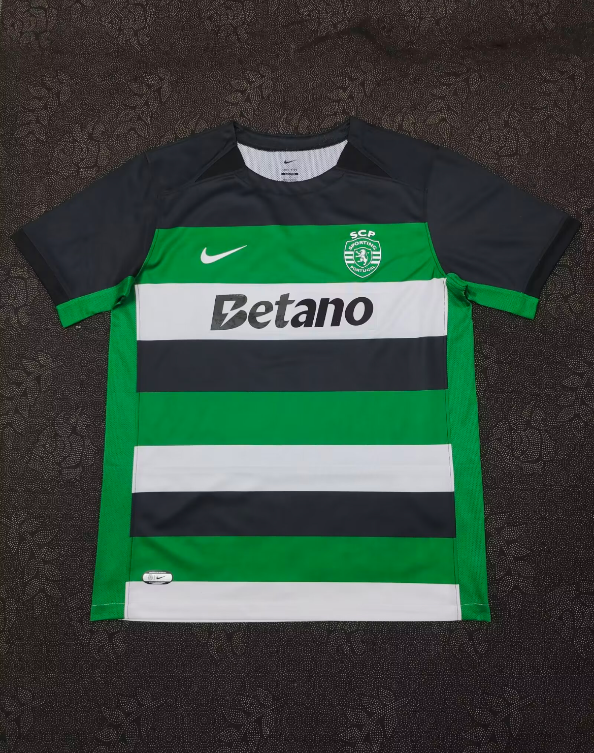 Sporting Lisbon Home Shirt 24/25