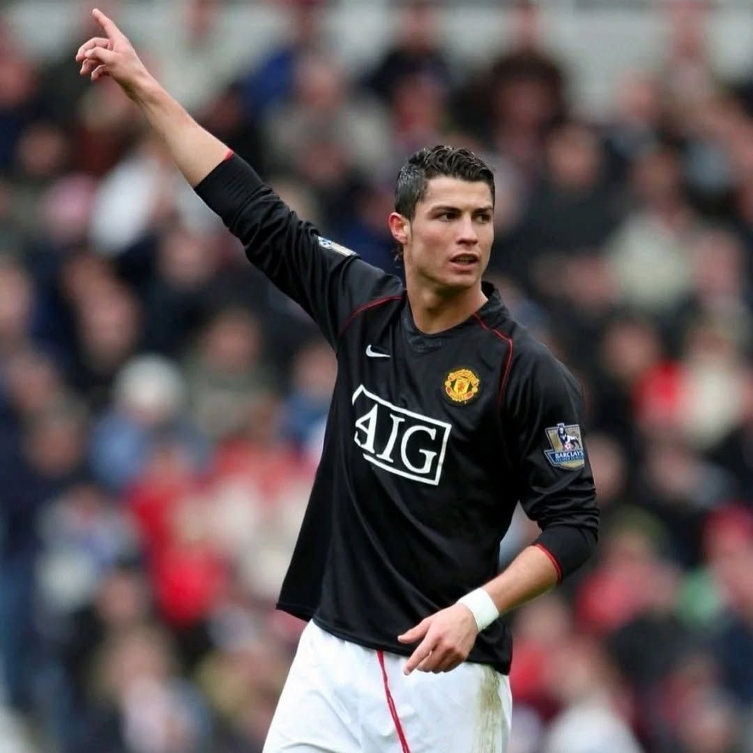MANCHESTER UNITED 2007/08 RETRO LONG SLEEVE HOME SHIRT