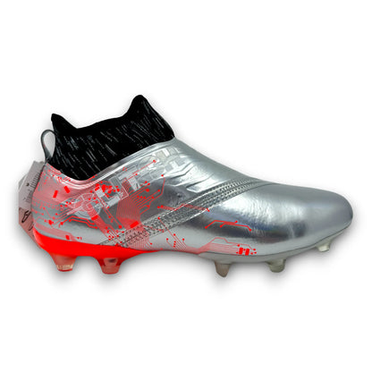 GLITCH FG/AG FOOTBALL BOOTS INNOVATIVE TWO-PART SYSTEM