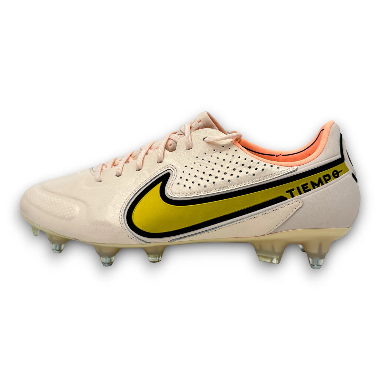 TIEMPO LEGEND 9 ELITE SG ANTI-CLOG SOCCER CLEATS